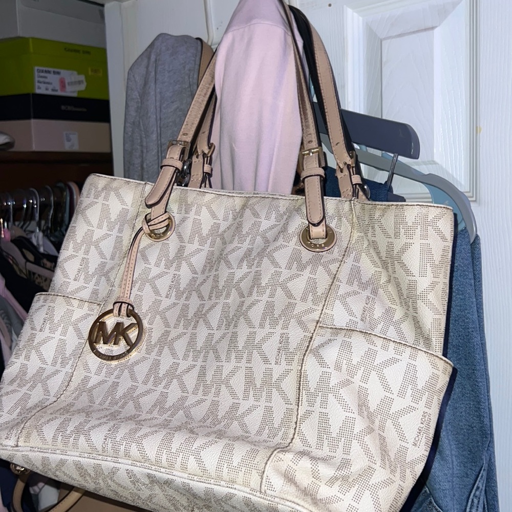 White MK Shoulder Purse